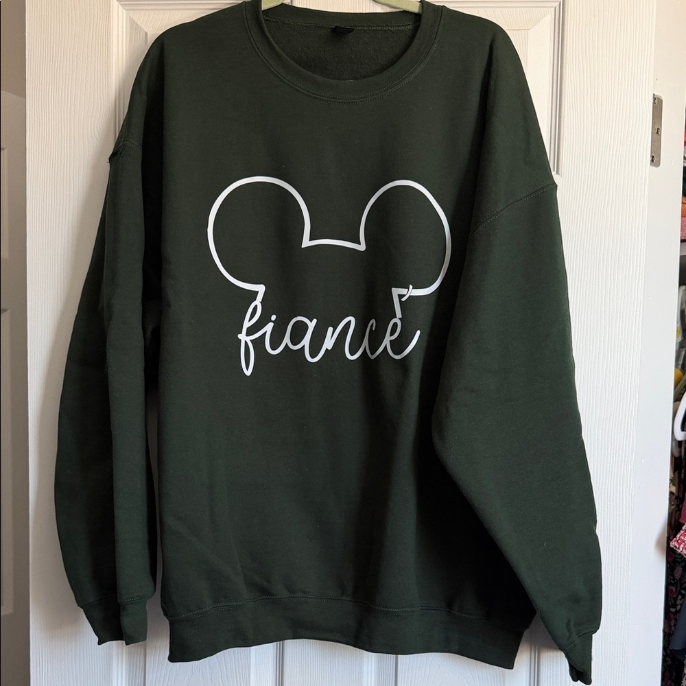 NEW Fiancé Graphic Sweatshirt size XXL